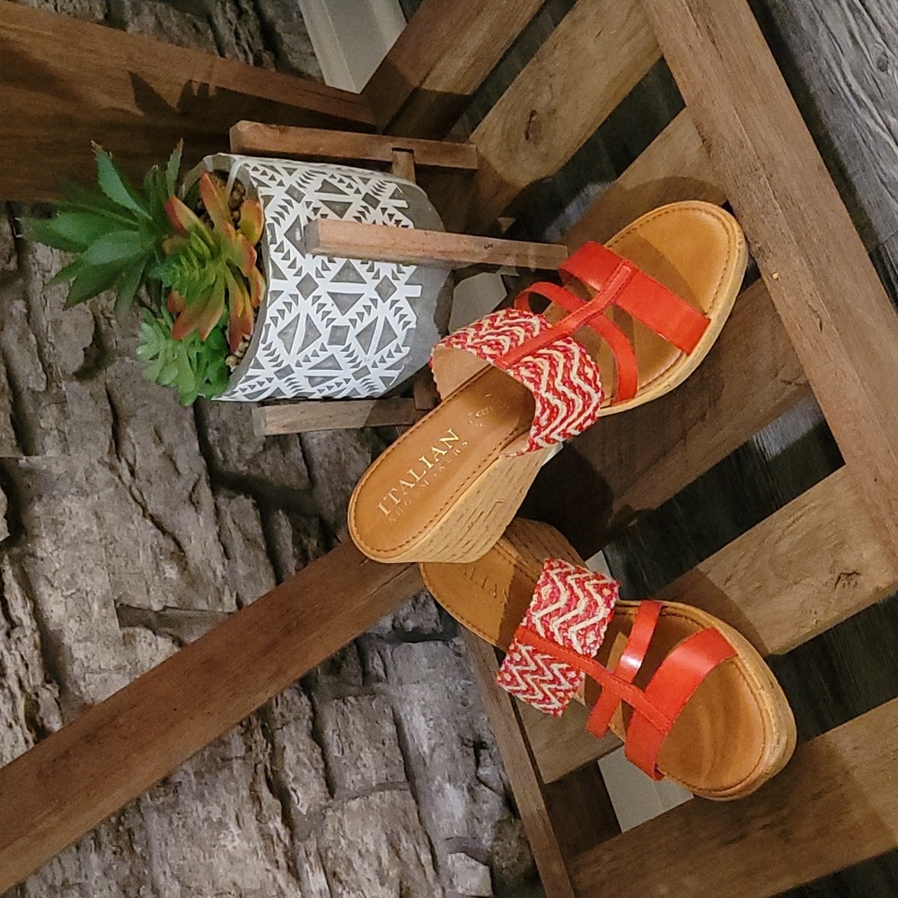 Italian shoemaker red/natural sandals in a sz. 9. Brand-new literally 1 wearing!